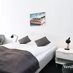 Vertikalen * ليلسلاند