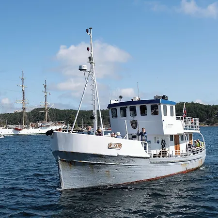 Vertikalen Hotel Lillesand