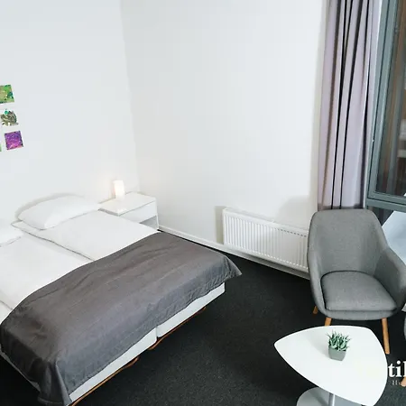 Vertikalen Hotel *